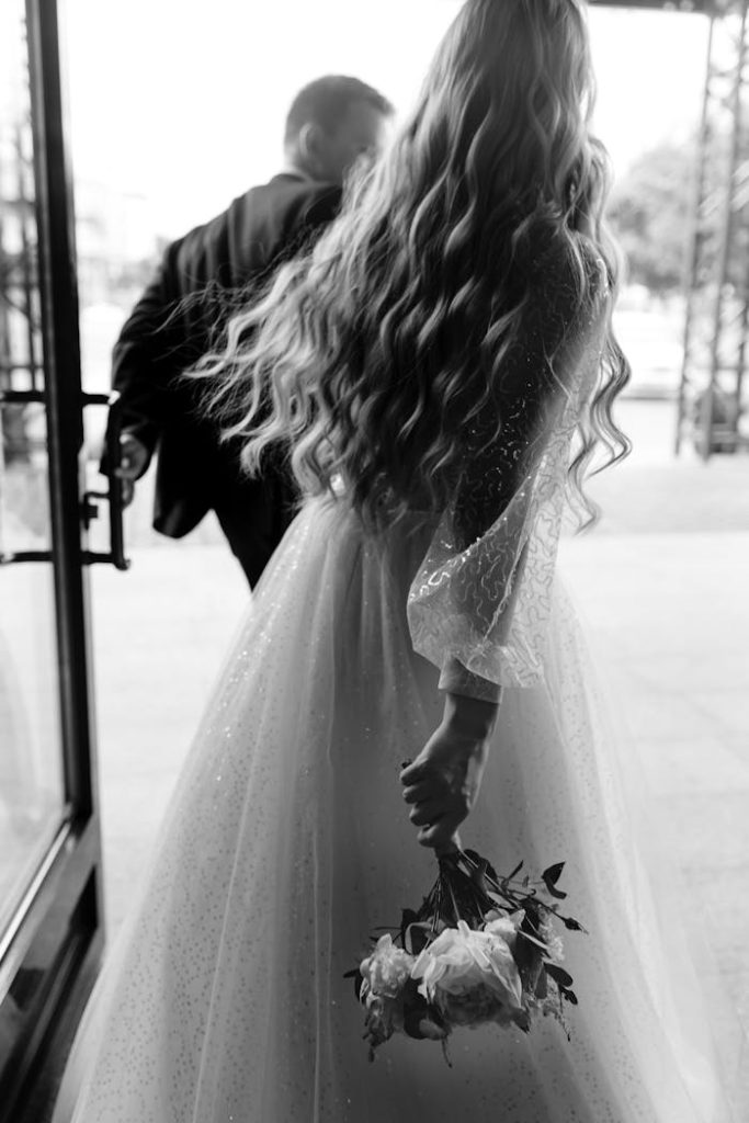 stop that court wedding now
