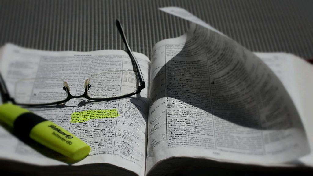 bible, study, read, to learn, knowledge, books, wind, pages, christianity, text, reading, old, book pages, bible, bible, bible, bible, bible